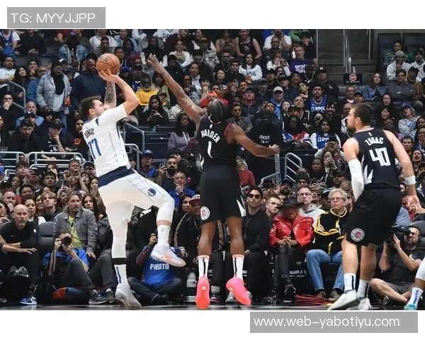 乔治康复进展显著预计常规赛初期将顺利回归球队 乔治康复进展显著预计常规赛初期将顺利回归球队