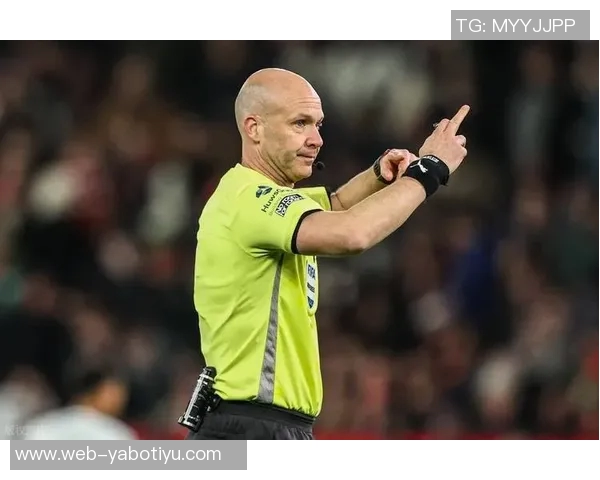 从狱警到全职裁判安东尼泰勒谈两份工作的相似之处与挑战