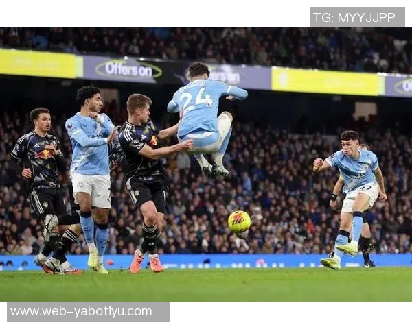 罗伯逊称曼城实力强大可战胜任何英超对手并对未判进球表示遗憾